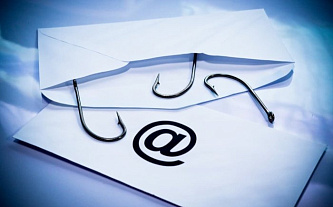 «Подарок» от злоумышленников: перед Новым годом сотрудники российских компаний получают фишинговые письма на тему премий